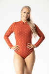 Oranssi body koristeilla S